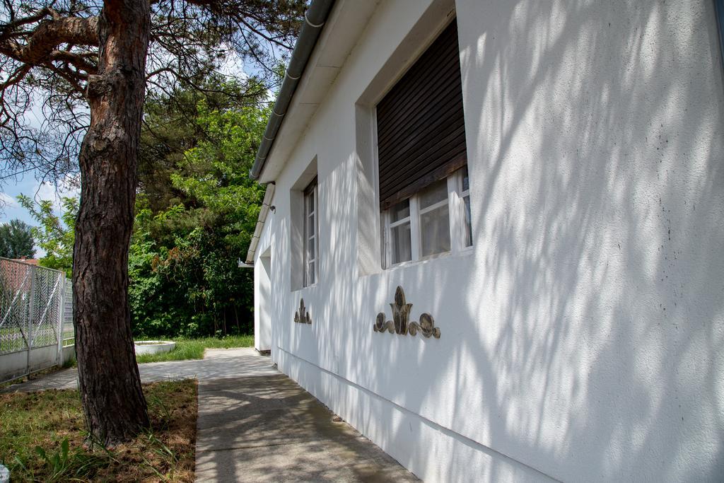 Casa Bella & Nova Hotell Palić Eksteriør bilde