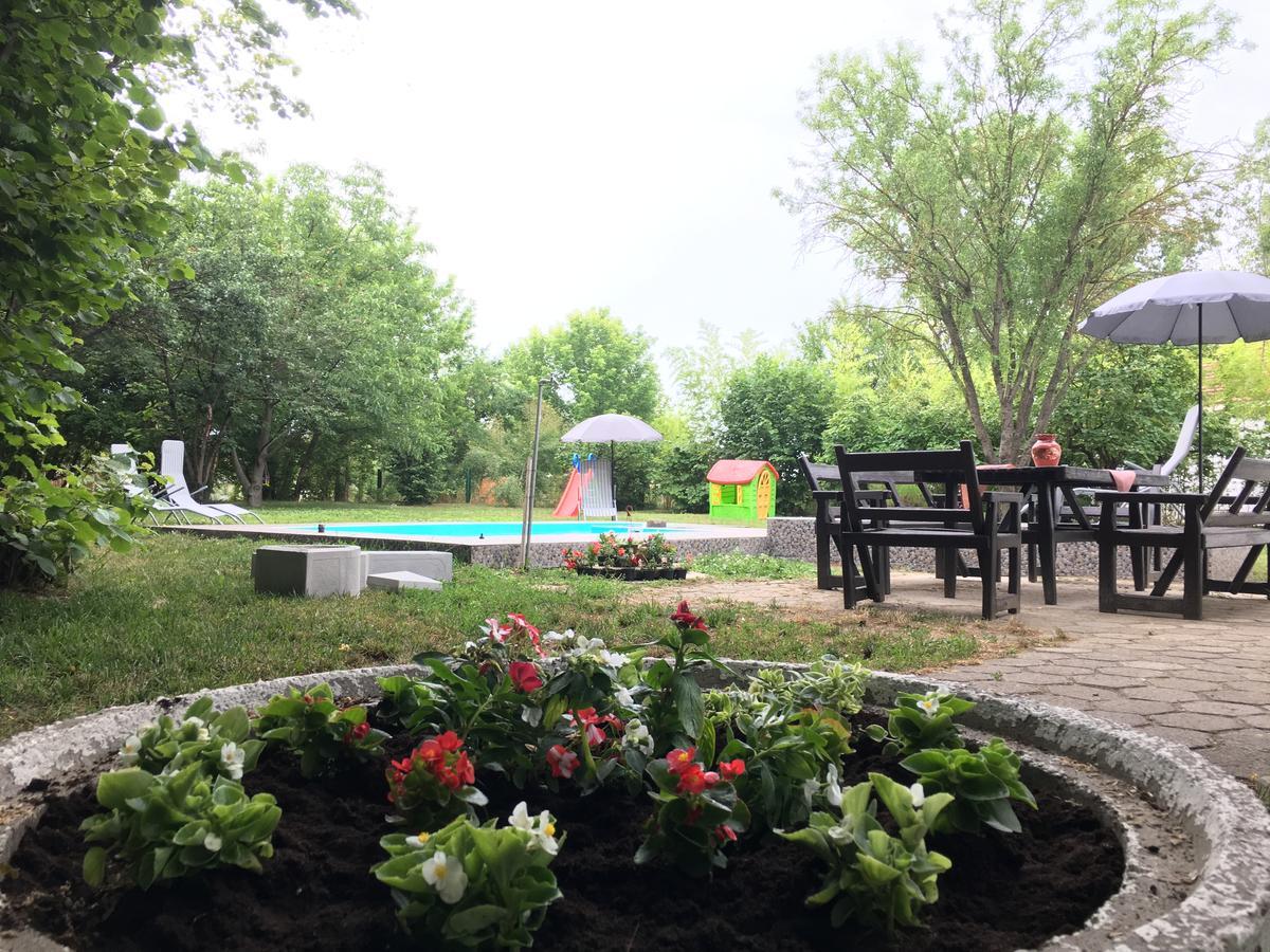 Casa Bella & Nova Hotell Palić Eksteriør bilde