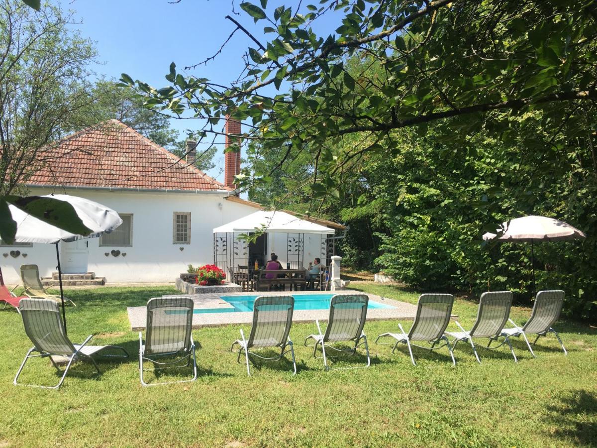 Casa Bella & Nova Hotell Palić Eksteriør bilde