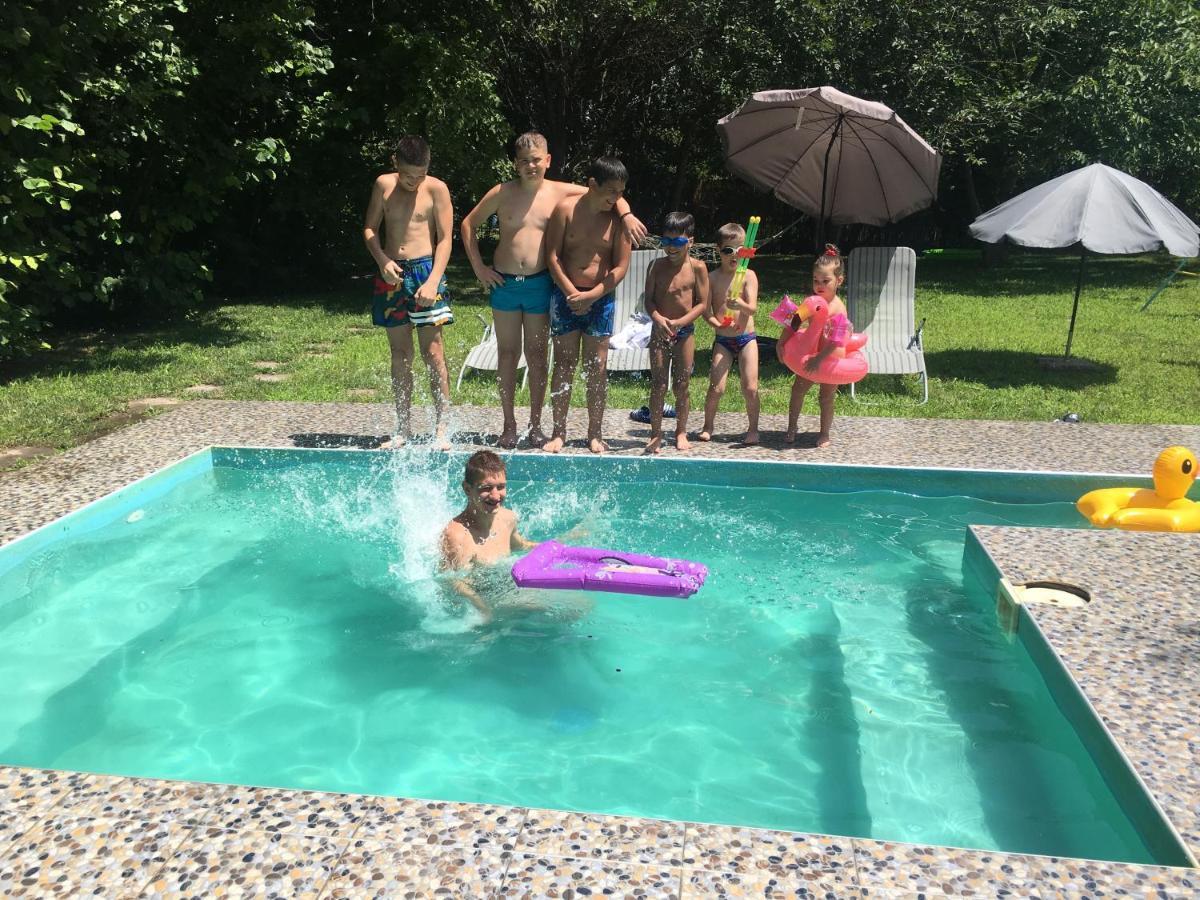 Casa Bella & Nova Hotell Palić Eksteriør bilde