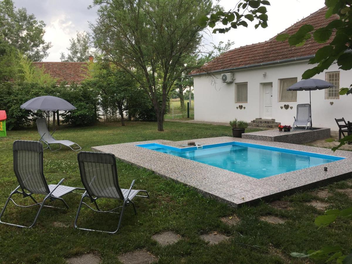 Casa Bella & Nova Hotell Palić Eksteriør bilde