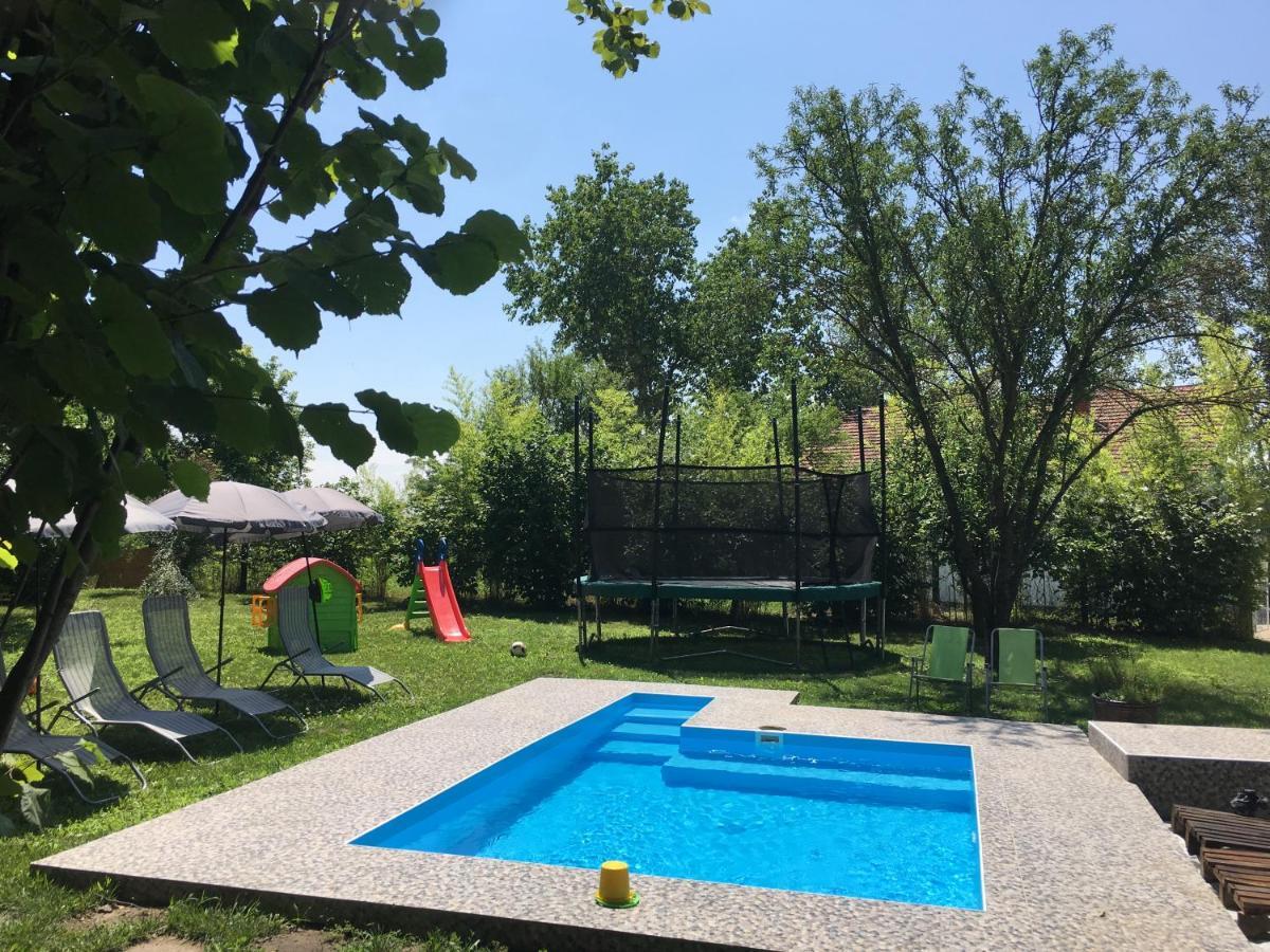 Casa Bella & Nova Hotell Palić Eksteriør bilde